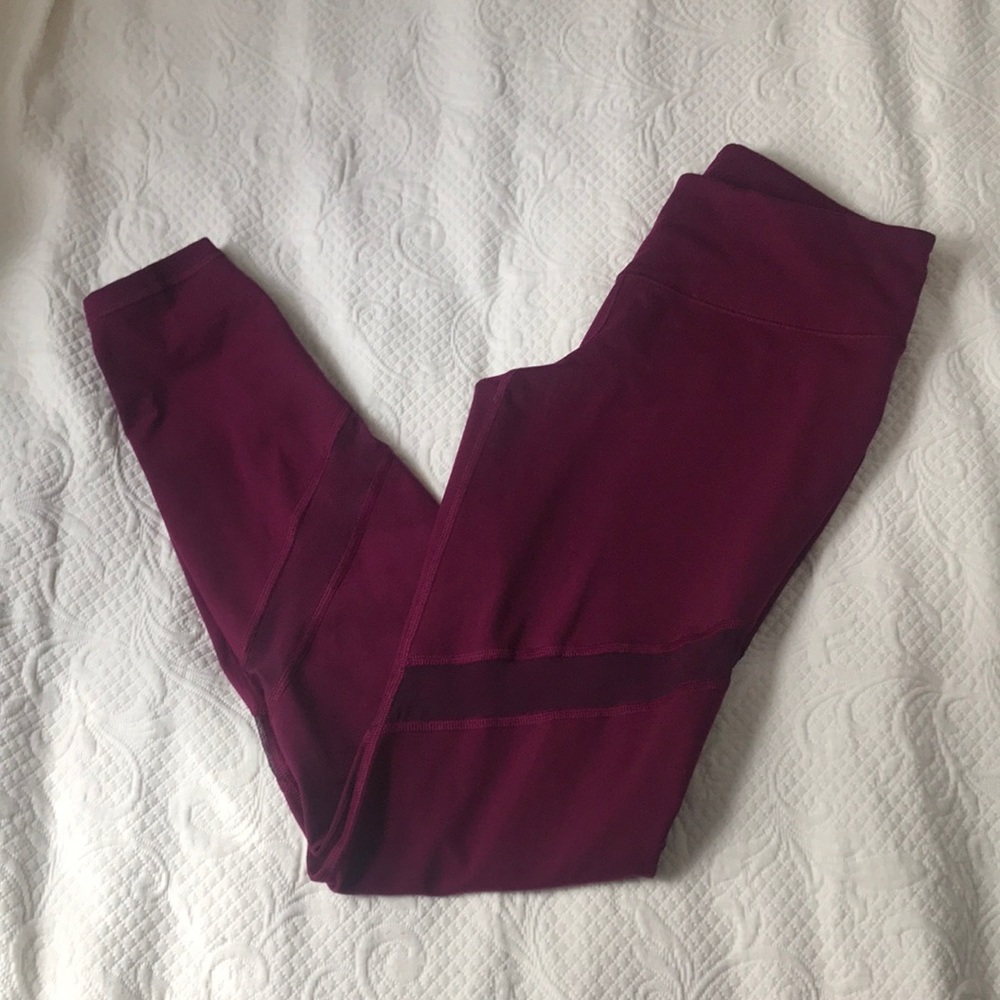 NWOT Old Navy Active Leggings